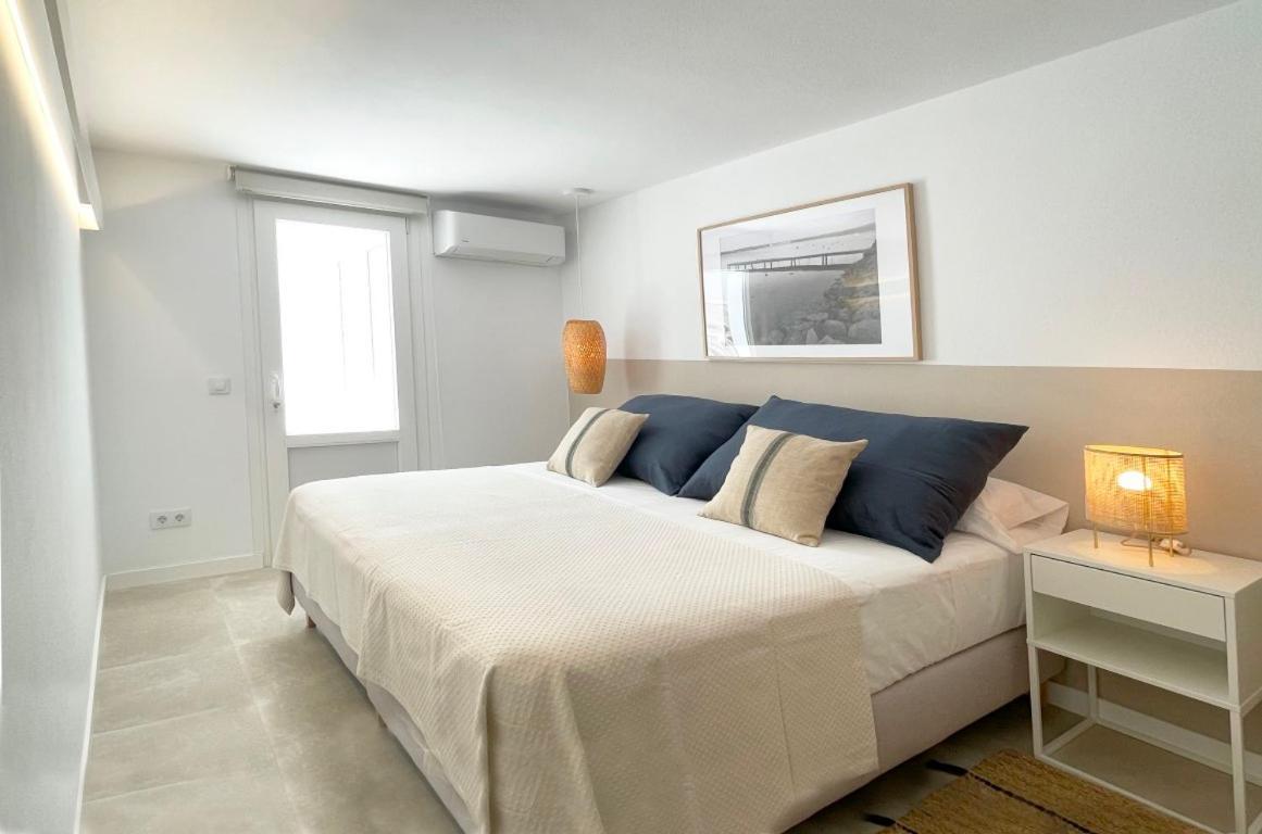 Apartamentos La Palma Fornells Fornells  Bagian luar foto